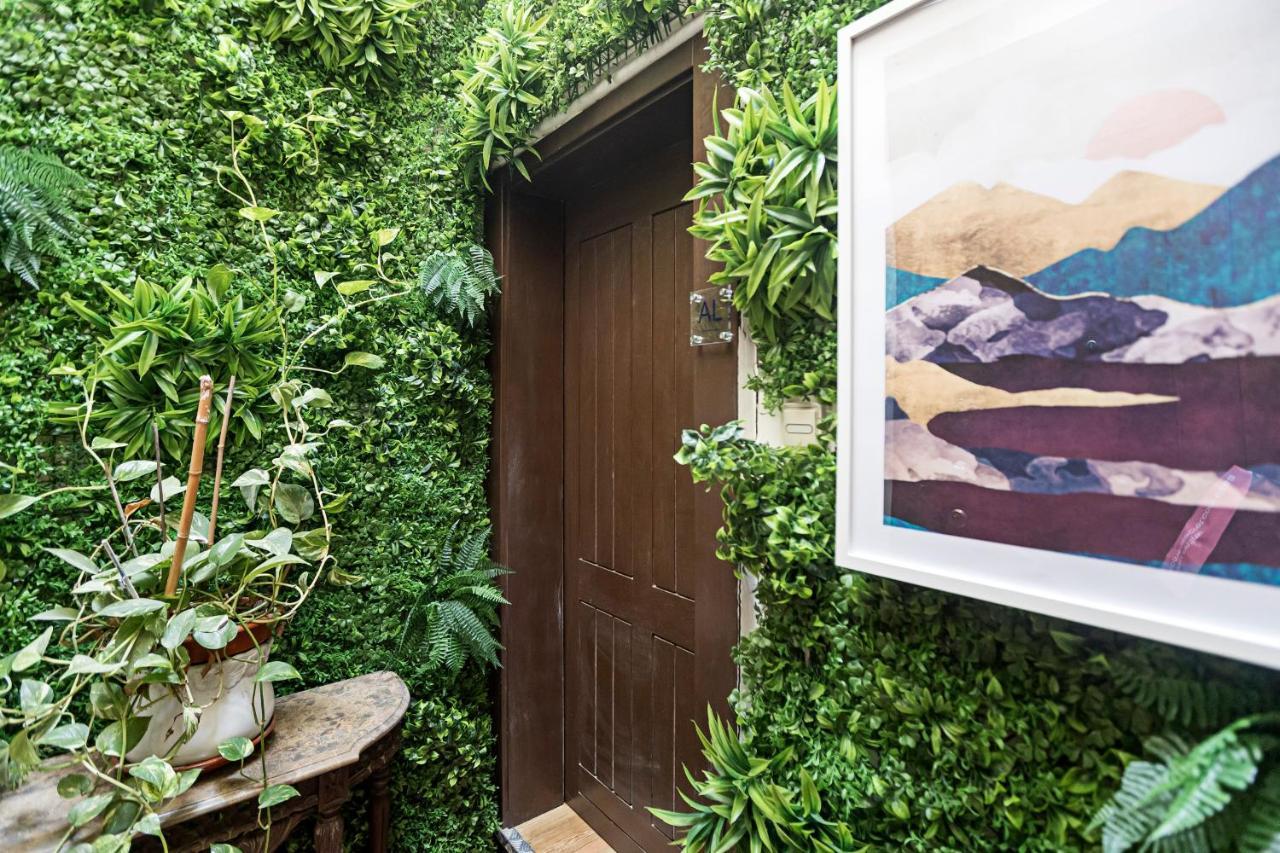 Brand New 4Br W/ 200Yrs Of History In Central Porto By Lovelystay Exteriör bild