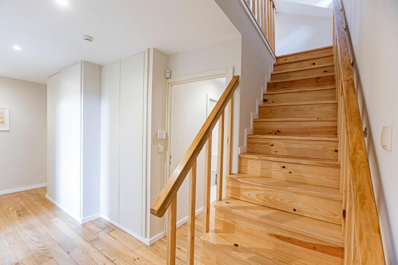 Brand New 4Br W/ 200Yrs Of History In Central Porto By Lovelystay Exteriör bild